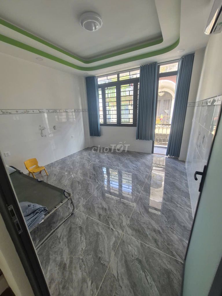Rent a new house 100 percent area: 4 x14 at 15 million, 1 million,2 floors,Linh Đông,Thủ Đức