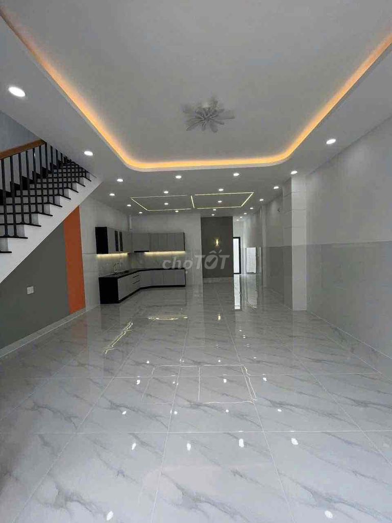 renting a 100 percent brand new house not using 1/10 Vĩnh Lộc to market r