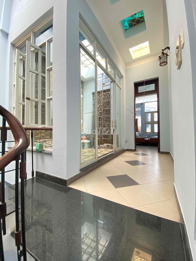 Rent a cash house in the Tân Phú 4 x 18-3 4 room - 19 million