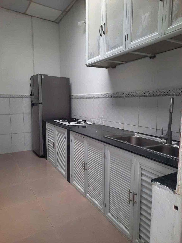 We're renting an apartment. It's số 28 Gò Vấp.