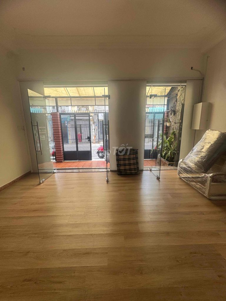 Rent a Thạch Thị Thanh Tân Định county 1