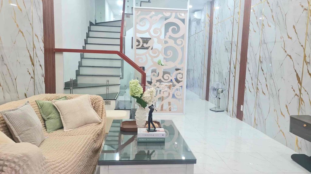 Rent a nice new house - full interior - Bình Tiên Street