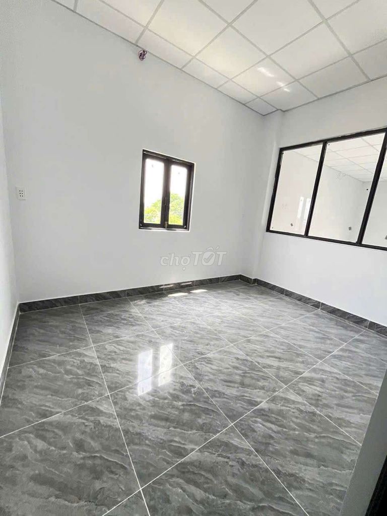 Rent 5 X20 - writing 10 / - price: 11 million.