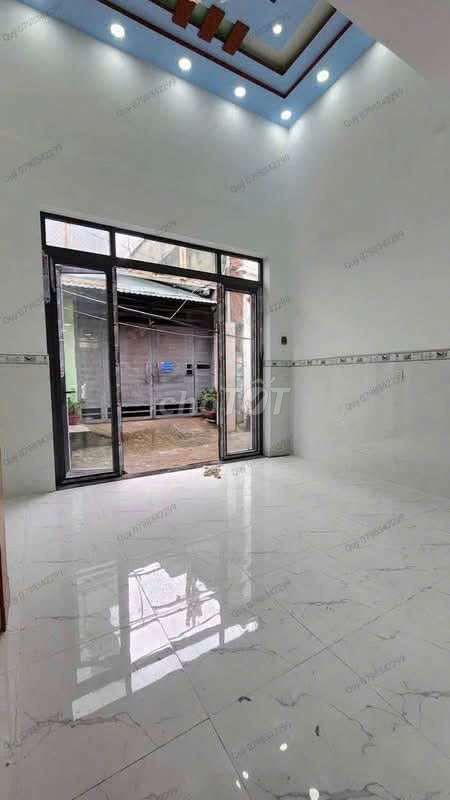 The new house is 100 percent one foot per foot. The product uses 100 meters-three Tam Bình, Thủ Đức.