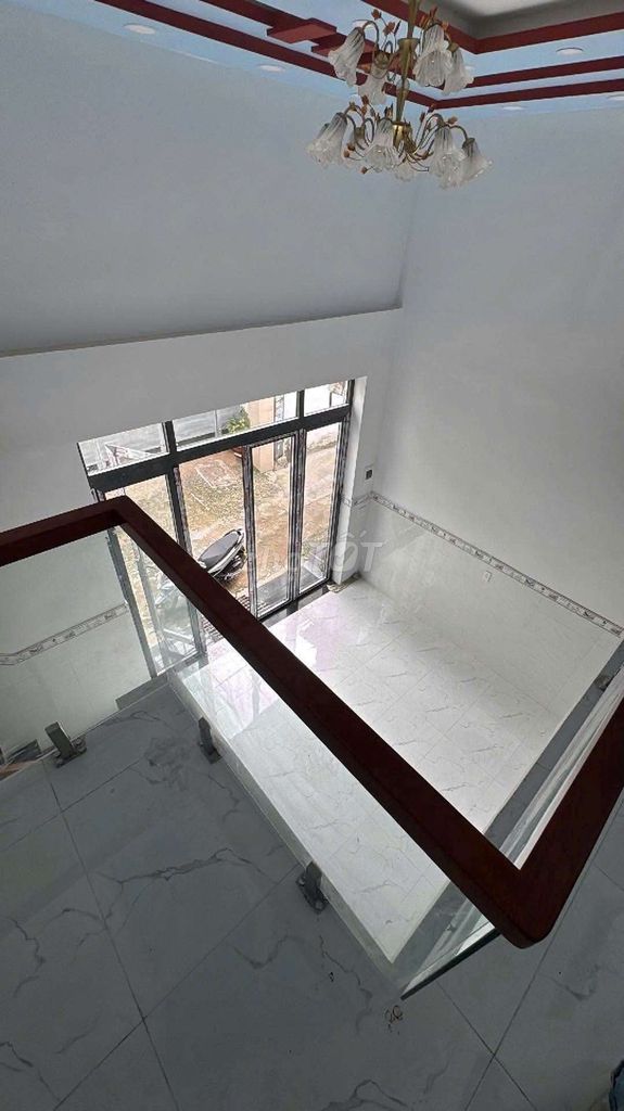 The new house is 100 percent one foot per foot. The product uses 100 meters-three Tam Bình, Thủ Đức.