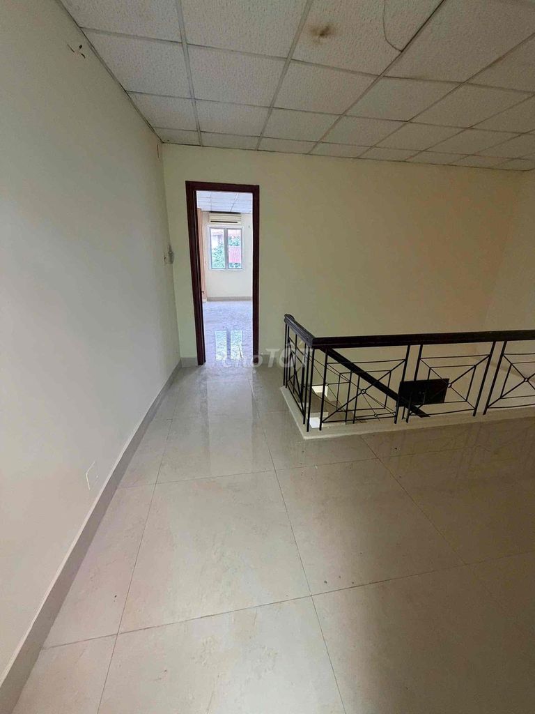 Rent a Huỳnh Văn Bánh-714 Q. bedroom