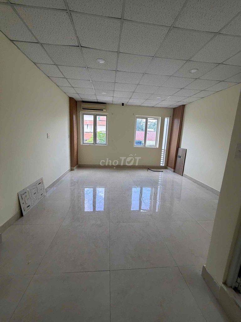 Rent a Huỳnh Văn Bánh-714 Q. bedroom