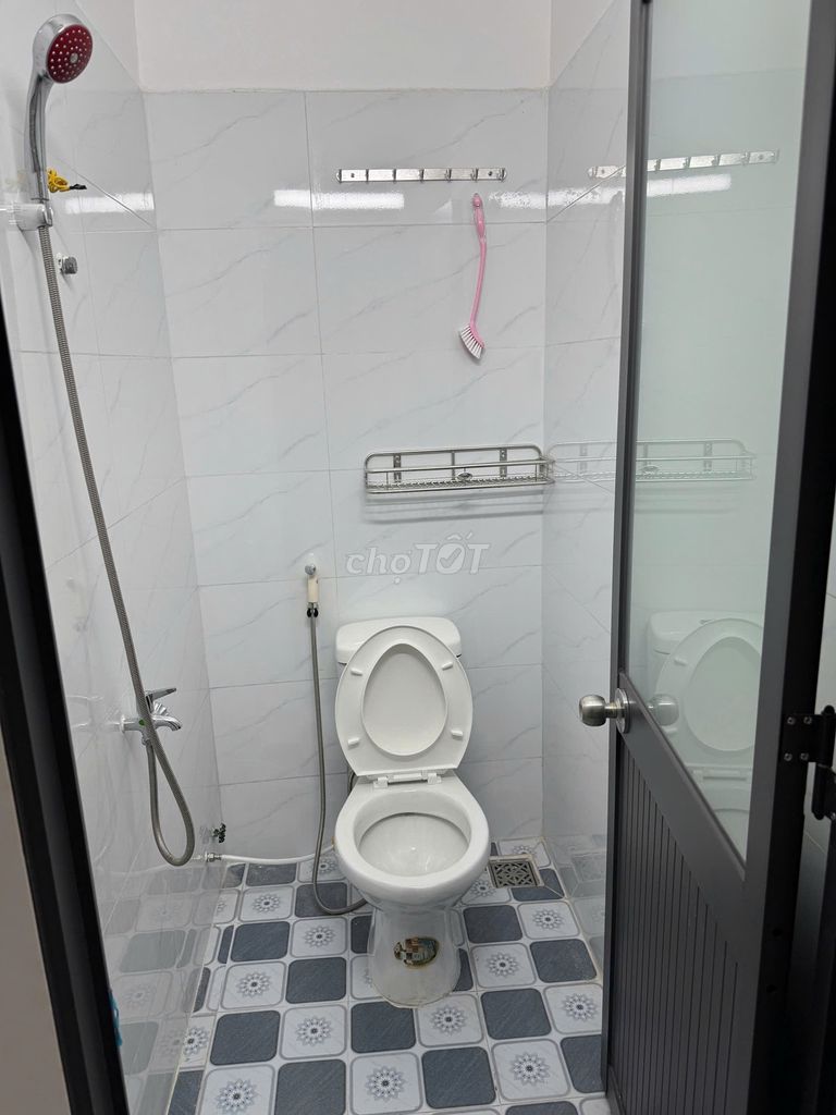 Rent the 100 Btôn đản P cash home, 4 centimeter District Society.