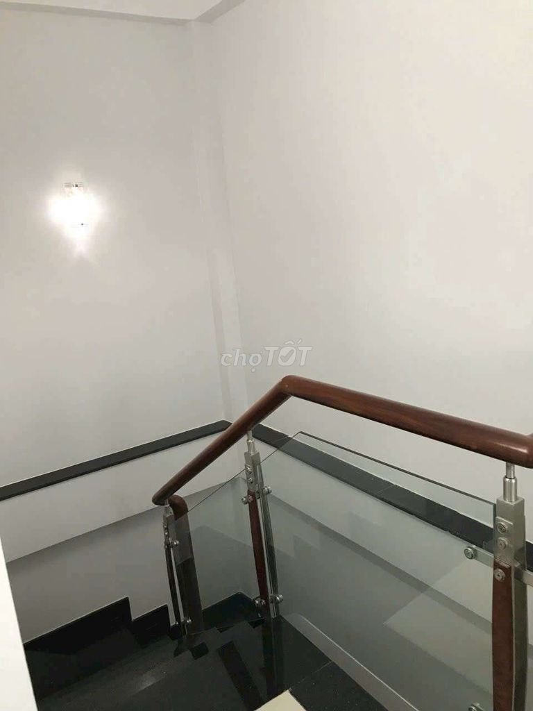 Let's rent Nguyễn Kiệm-7-7-3 Gò Vấp(4.5 x10 m))) 3 floor st-3 bedroom 4 bedroom 4 1.15 million