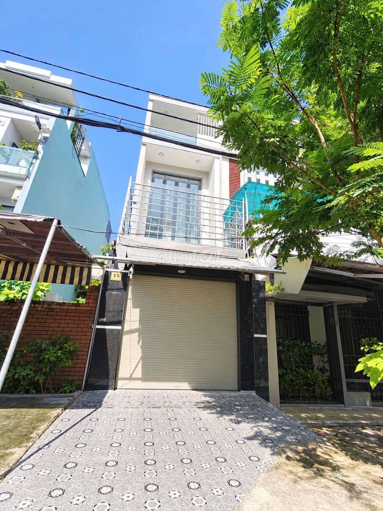 Rent a cash house, Tên Lửa sales.