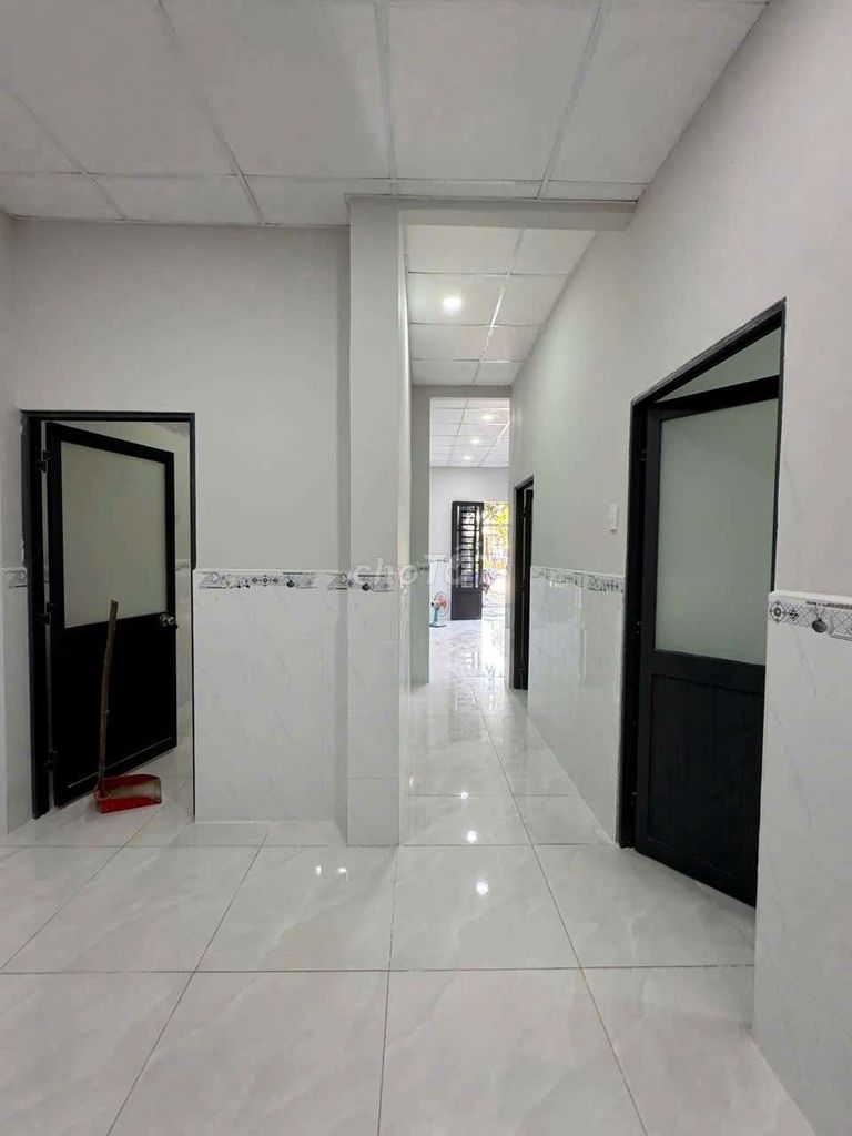 Three-room renter, Middle East 11,Thới Tam Thôn, Hóc Môn.