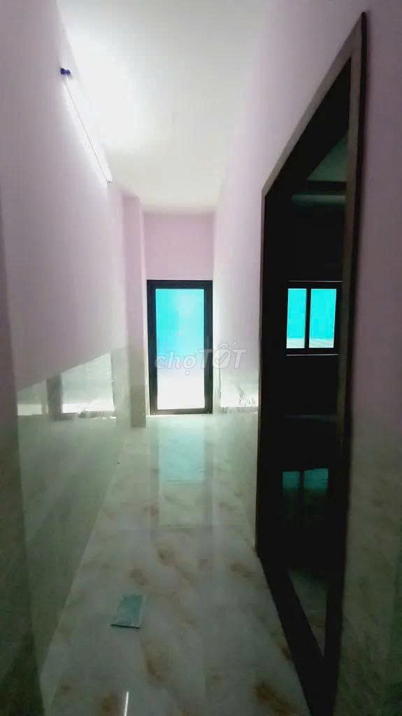 The 1st Houseway, 3rd Bedroom, wide Fields.