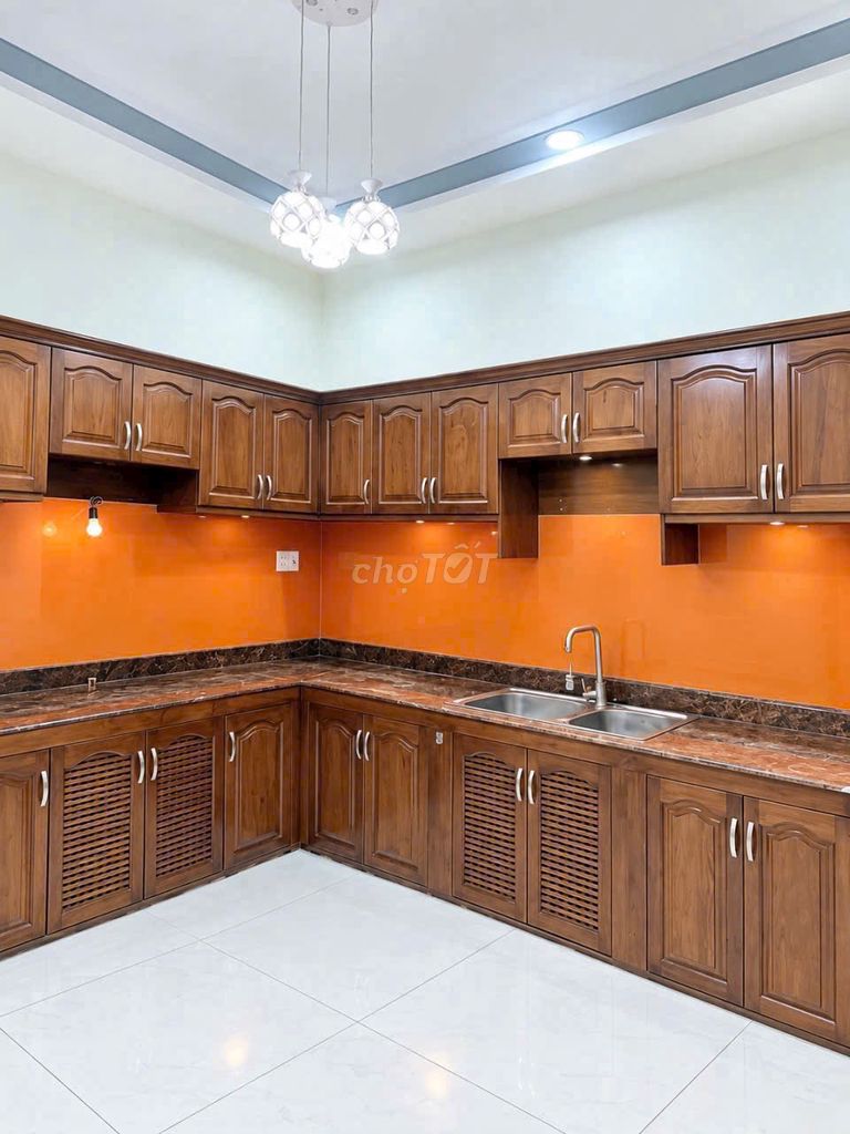 Rent a Firefire building near Aeon Mall Bình Tân 10 meters.