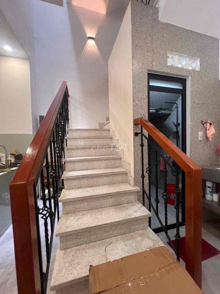 New home - 10 M out of the Long - Thoại Ngọc Hầu interior [4 m x 30 m] alley
