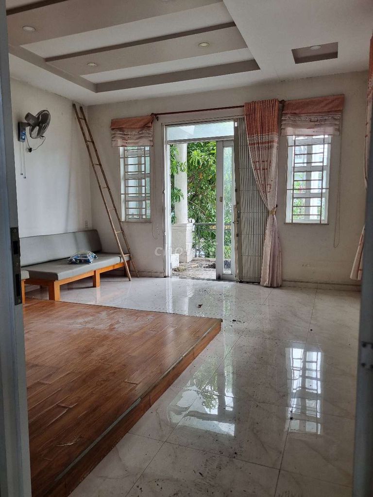 Rent a mini Bà Điểm. area 8 x20-1 floor -4 bedroom -2 toilets