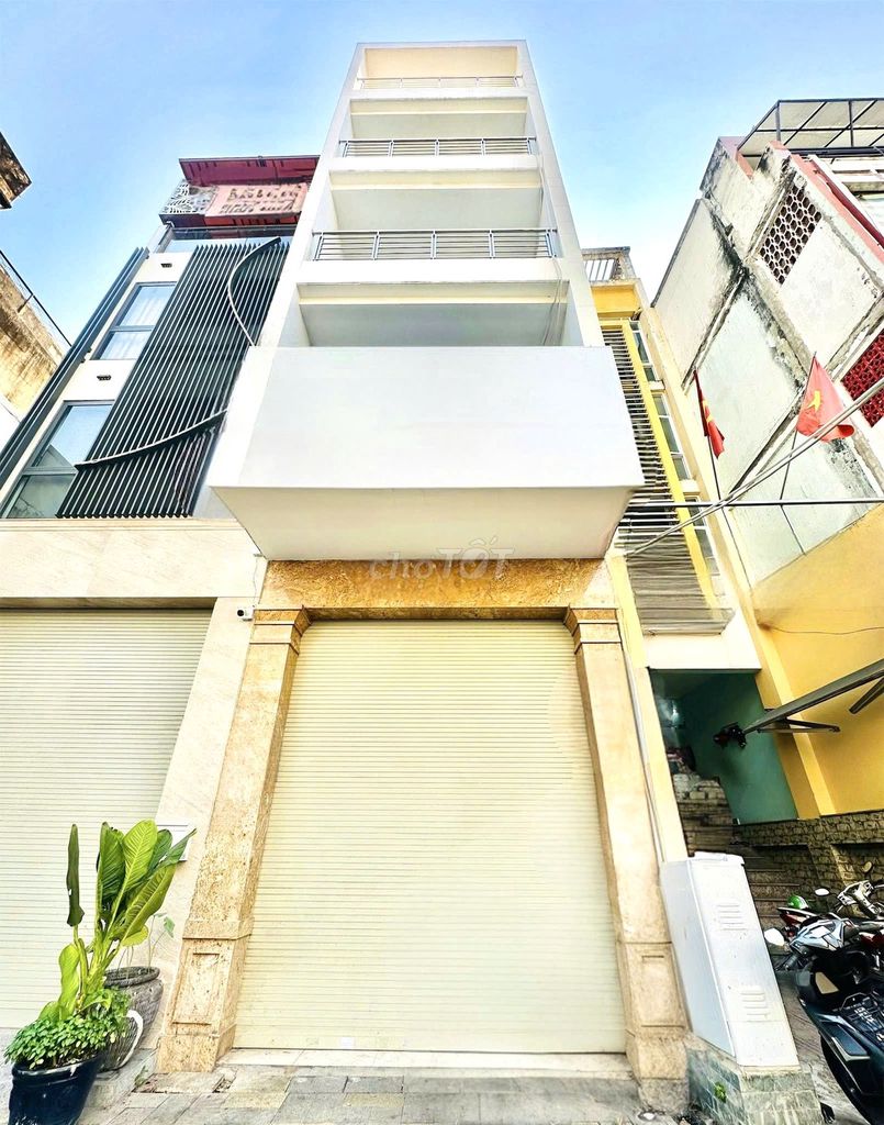 Rare!! 500 m2 area used - 239 A Huỳnh Văn Bánh - vertical floor, elevator