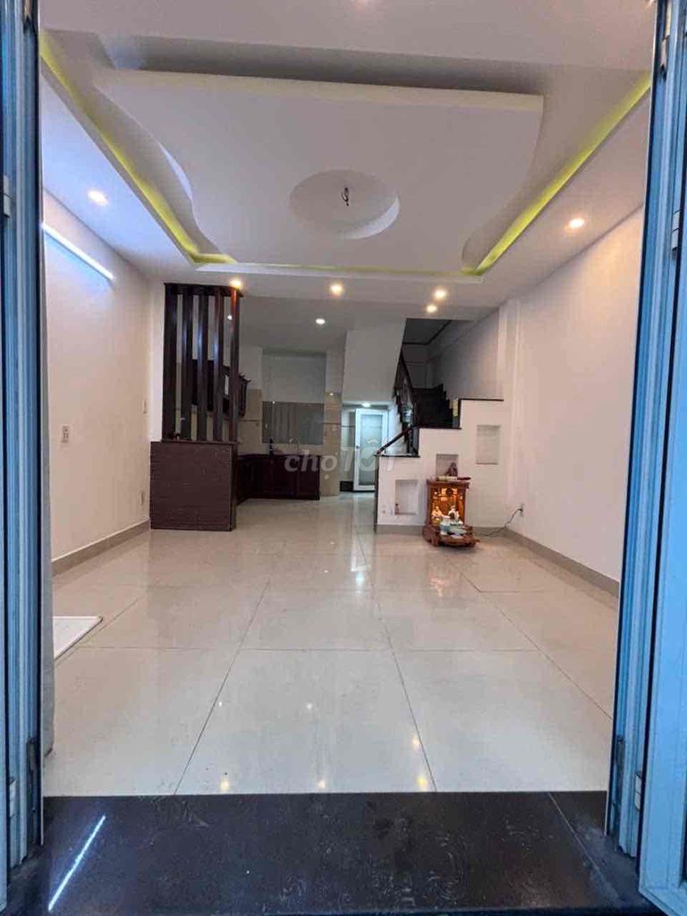 The alley is 1/ Nguyễn Kiệm 3rd floor bedroom near University 14 million.