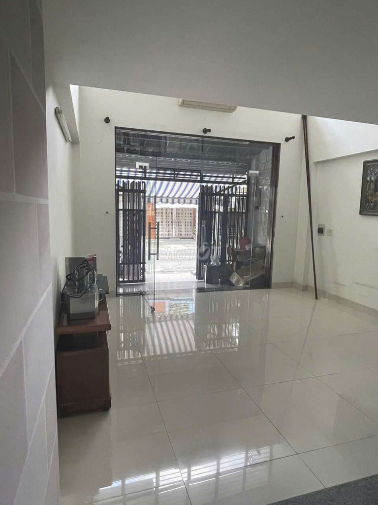 Renting 5 X17 M 3 4 floors of bedroom 4 1 1st bathroom in Văn Cao
