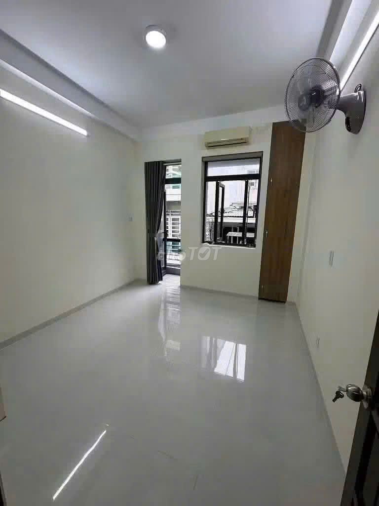 Hồ Thị Kỷ flower market, TNN 2 floor st, 5 bedroom 4 toilets, 3.3 x13 meters, 23 million