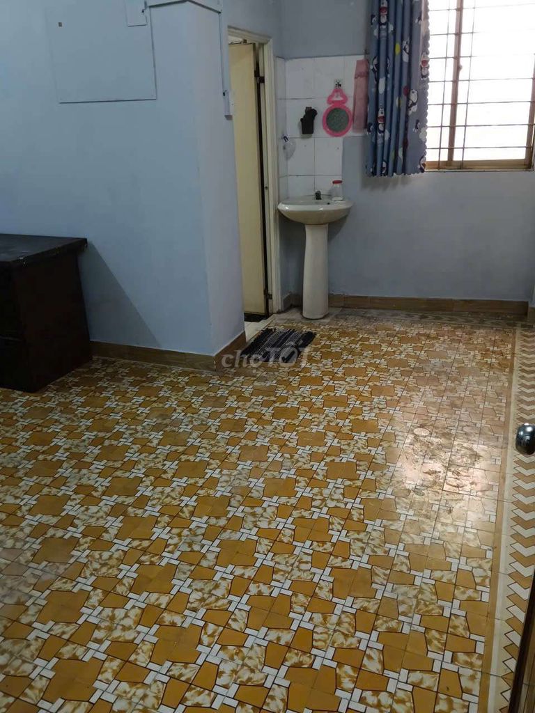 To rent the original house