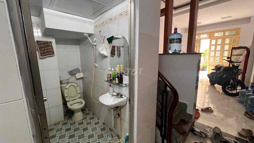 for rent: 4 x13 funn furniture, which is 13 million