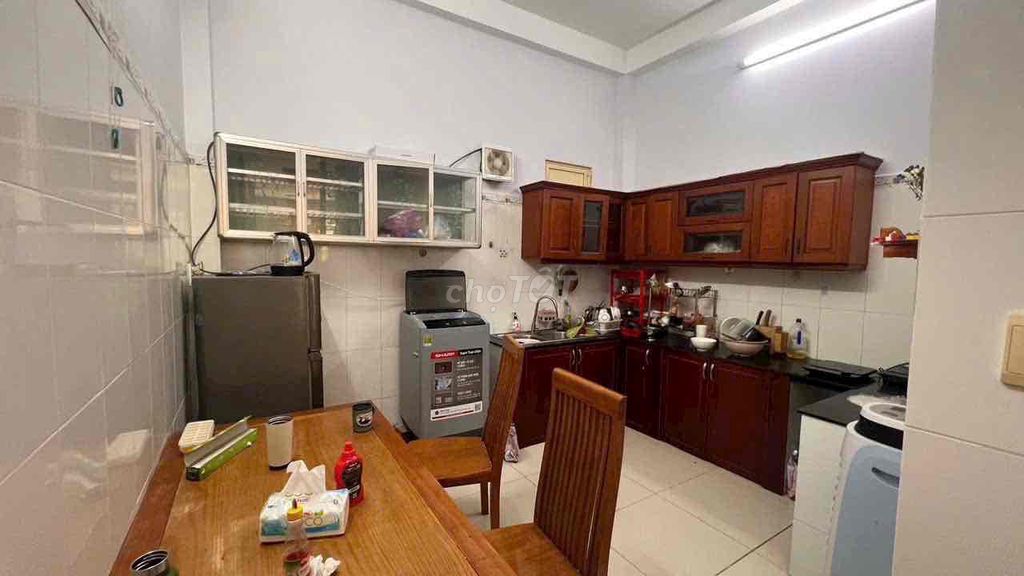 for rent: 4 x13 funn furniture, which is 13 million