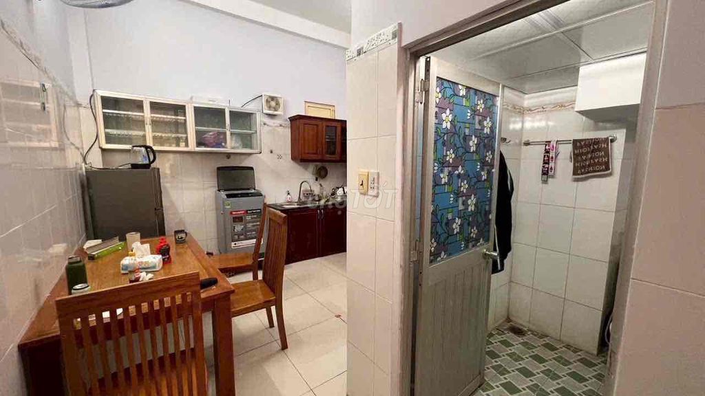 for rent: 4 x13 funn furniture, which is 13 million