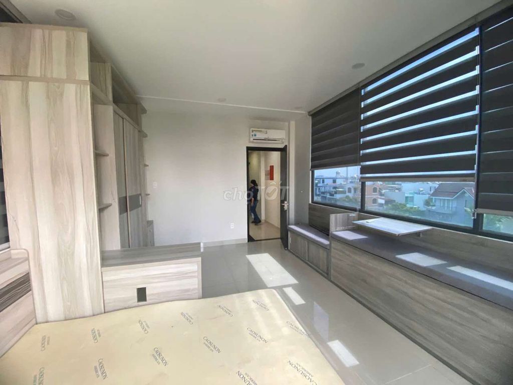 Rents 5 floors 80 M2 Phú Thọ Hoà Tân Phú 7 million a month.