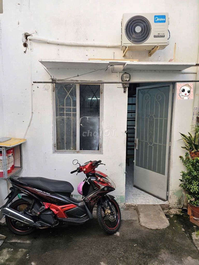 New three-way guard house near 5 Gò Vấp : 1 bedroom + skylocker - 3.3 million