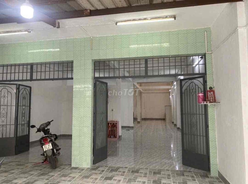 7 x 25)1 through one bedroom, a toilet, 7 M, a canary