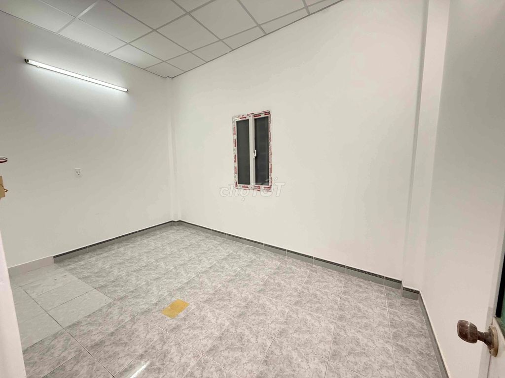 The new Nguyễn Bình house. Two bedrooms.