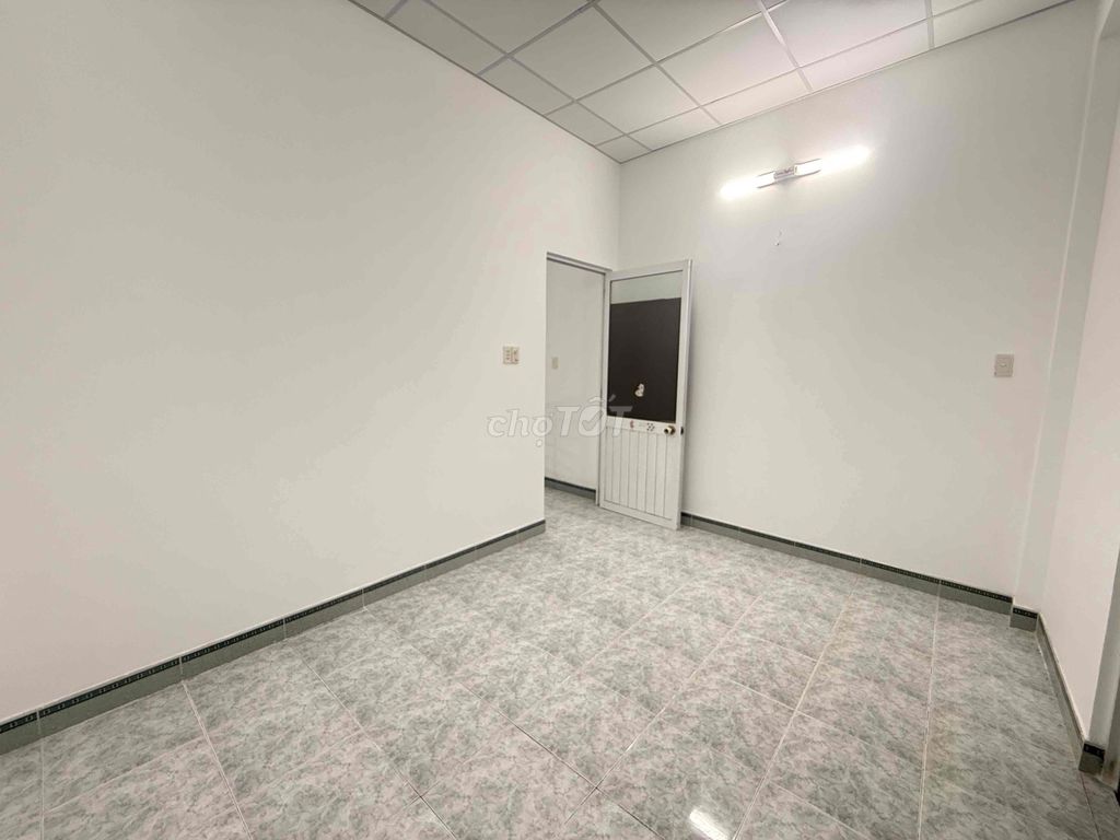 The new Nguyễn Bình house. Two bedrooms.