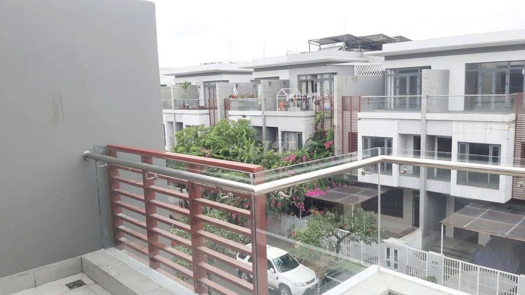 Rent Phố Đông Village-- Cát Lái, District 2.