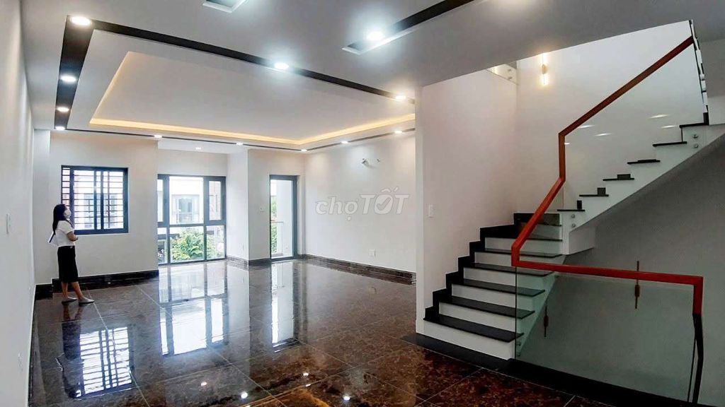 Rent Phố Đông Village-- Cát Lái, District 2.