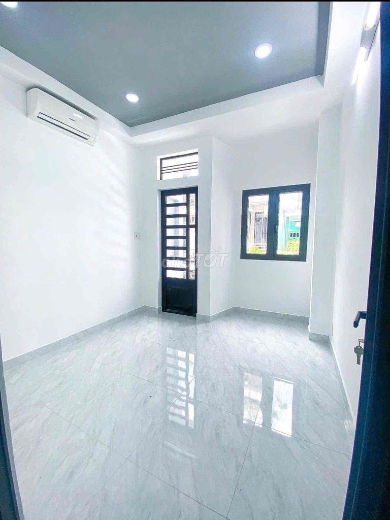 August revolution, 1894 7, Tân Bình – 3 bedrooms - sufficient comfort - 11 million