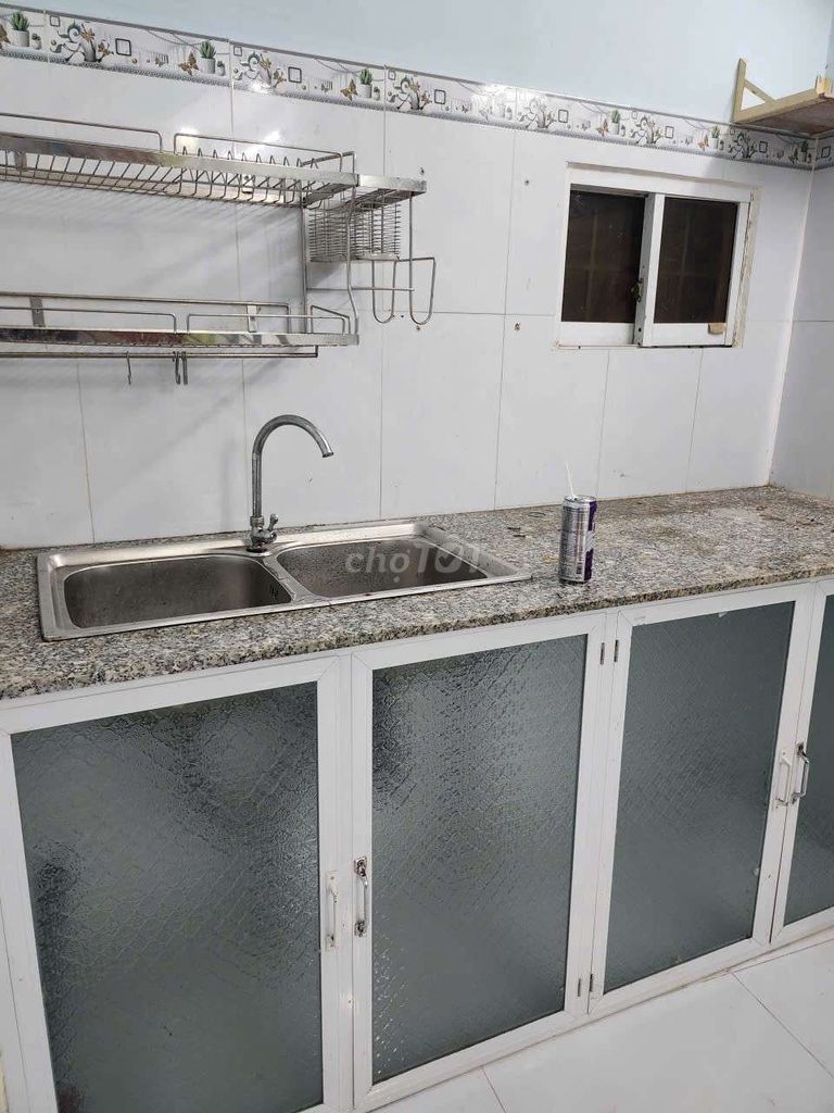 Rent an entire Thạnh Xuân apartment.