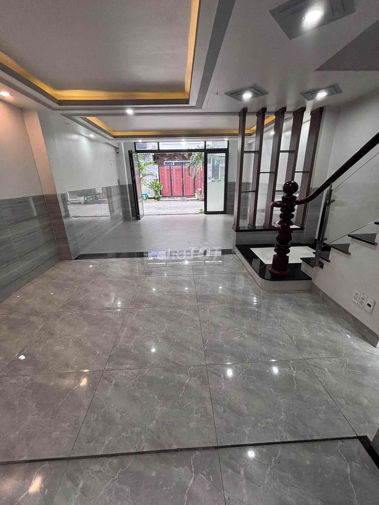 Rent the original house 5 x 10 meters 4 bedroom 5 toilets 137/ 597 14th Street
