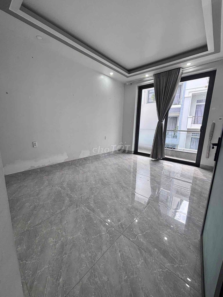 Rent the original house 5 x 10 meters 4 bedroom 5 toilets 137/ 597 14th Street