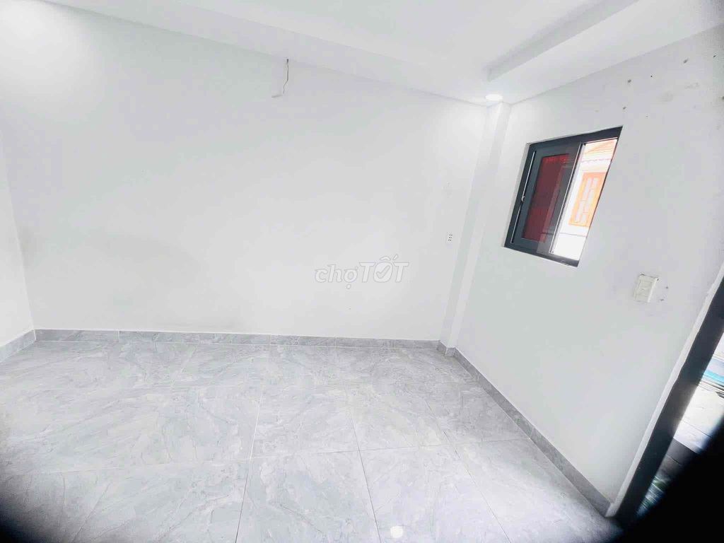 House 1 ,2nd floor bedroom 2 Nguyễn Văn Quỳ Nguyễn Văn Quỳ.