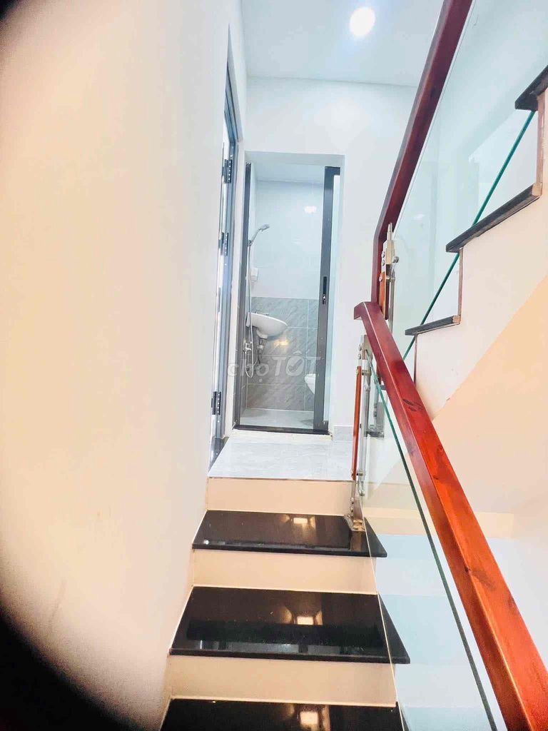 House 1 ,2nd floor bedroom 2 Nguyễn Văn Quỳ Nguyễn Văn Quỳ.