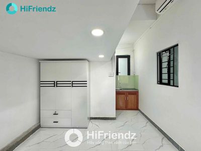 ▪ Open clear windows full new furniture near the architect - family