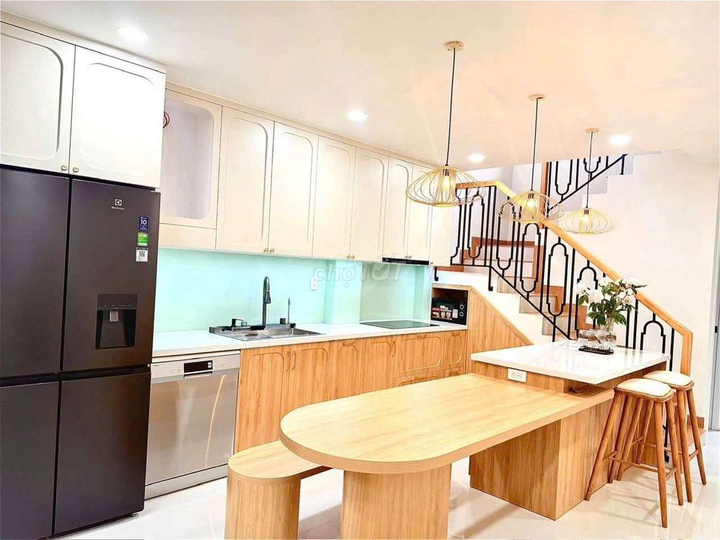 Renting Bờ Bao new winnings, 25 trieu, 4 bedrooms, full advanced interiors