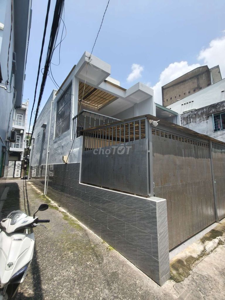 8 X 20 M street 8 M to the shower dress