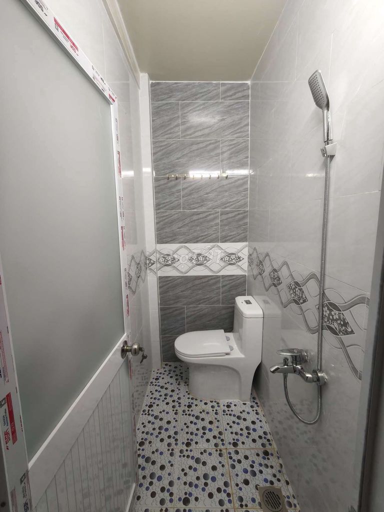 8 X 20 M street 8 M to the shower dress