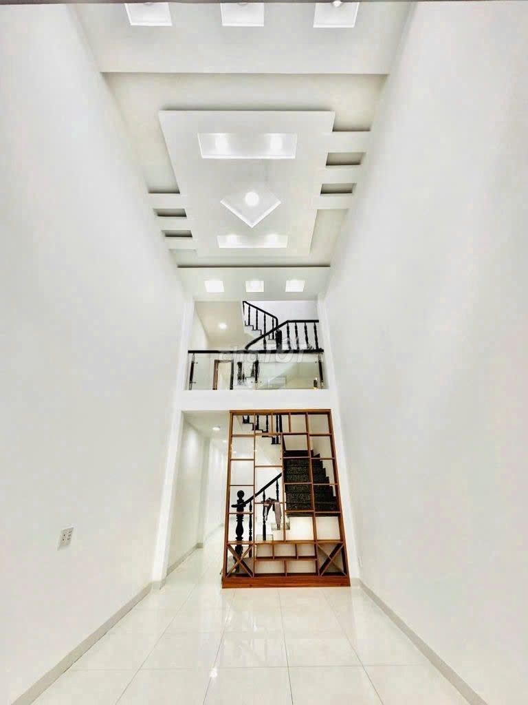 Rents 284 Nguyễn Oanh-7* 17 Gò Vấp, 4 x17 meters warm 10 meters