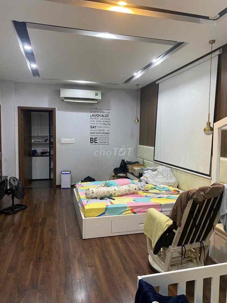 Rent a house on Tên Lửa area 8 x25 xd 3.5. For 50 million.