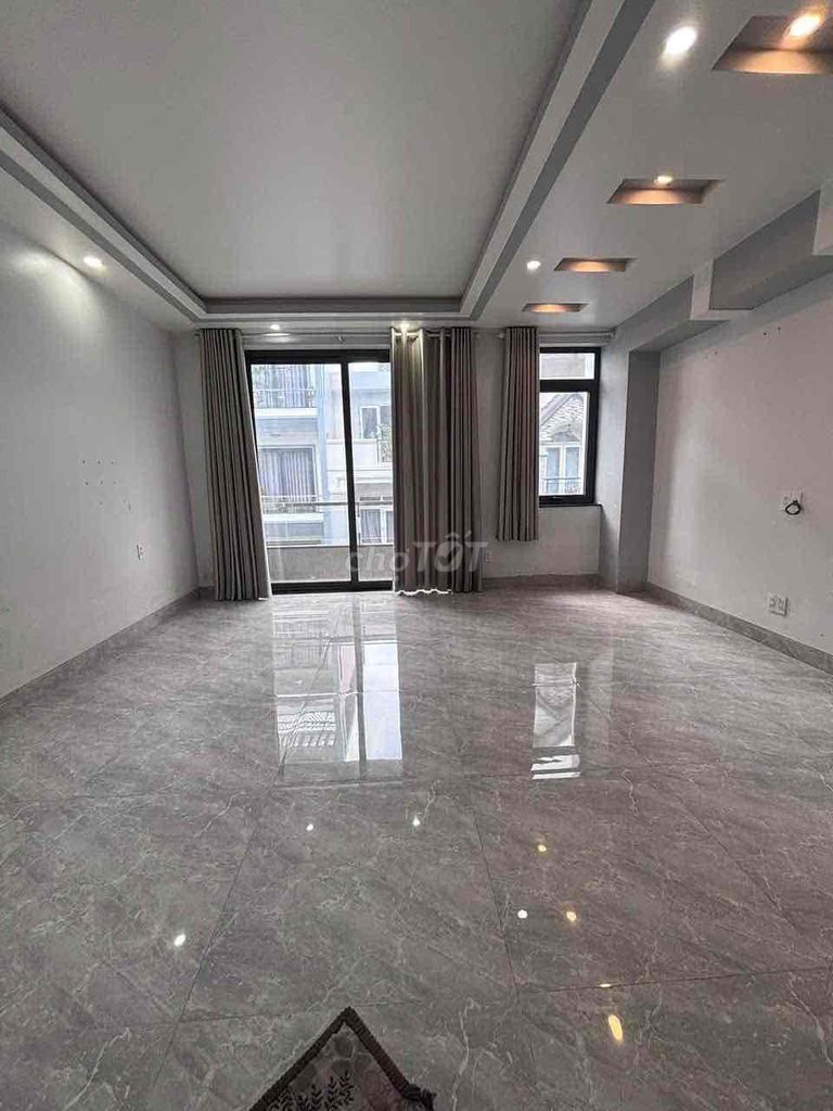 For the house. area: 5x10, 1 suspended, 3 floors at 15 million