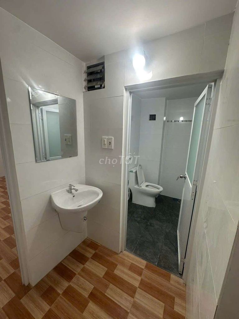 Rent 581 Trường Chinh - Tân Phú - 13 trieu - 2 bedroom - 44020 M