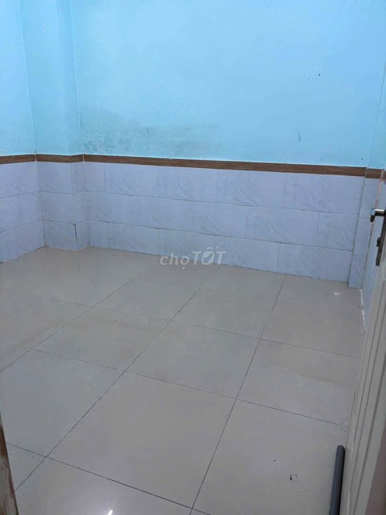 Rent số 3, Gò Vấp - 3 bedrooms - 10.5 million a month