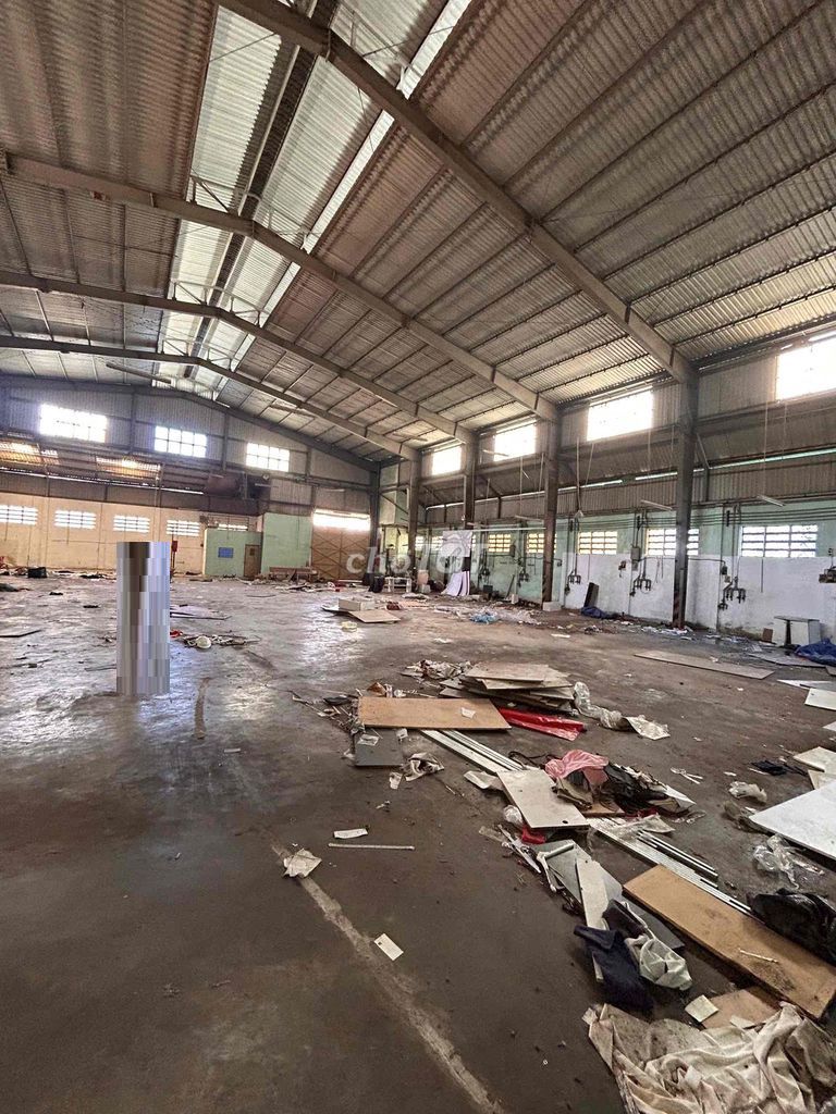 We've got 190 feet of warehouse.